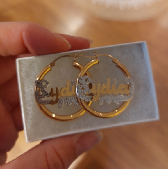 14k gold Lydia name plate earrings - Picture 3 of 4
